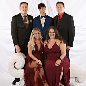 Meet your Posher, Kayla